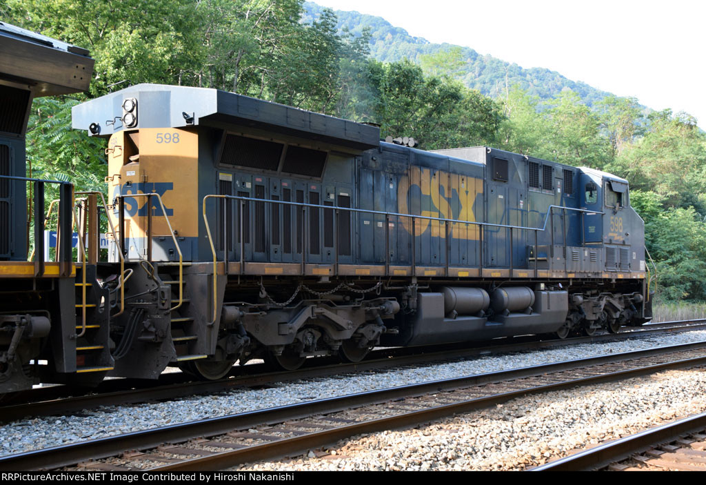 CSX598